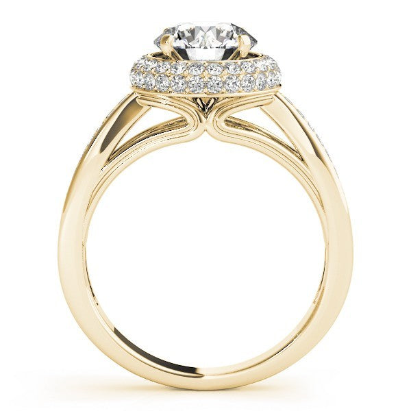 Lab Grown Round Diamond Halo Engagement Ring